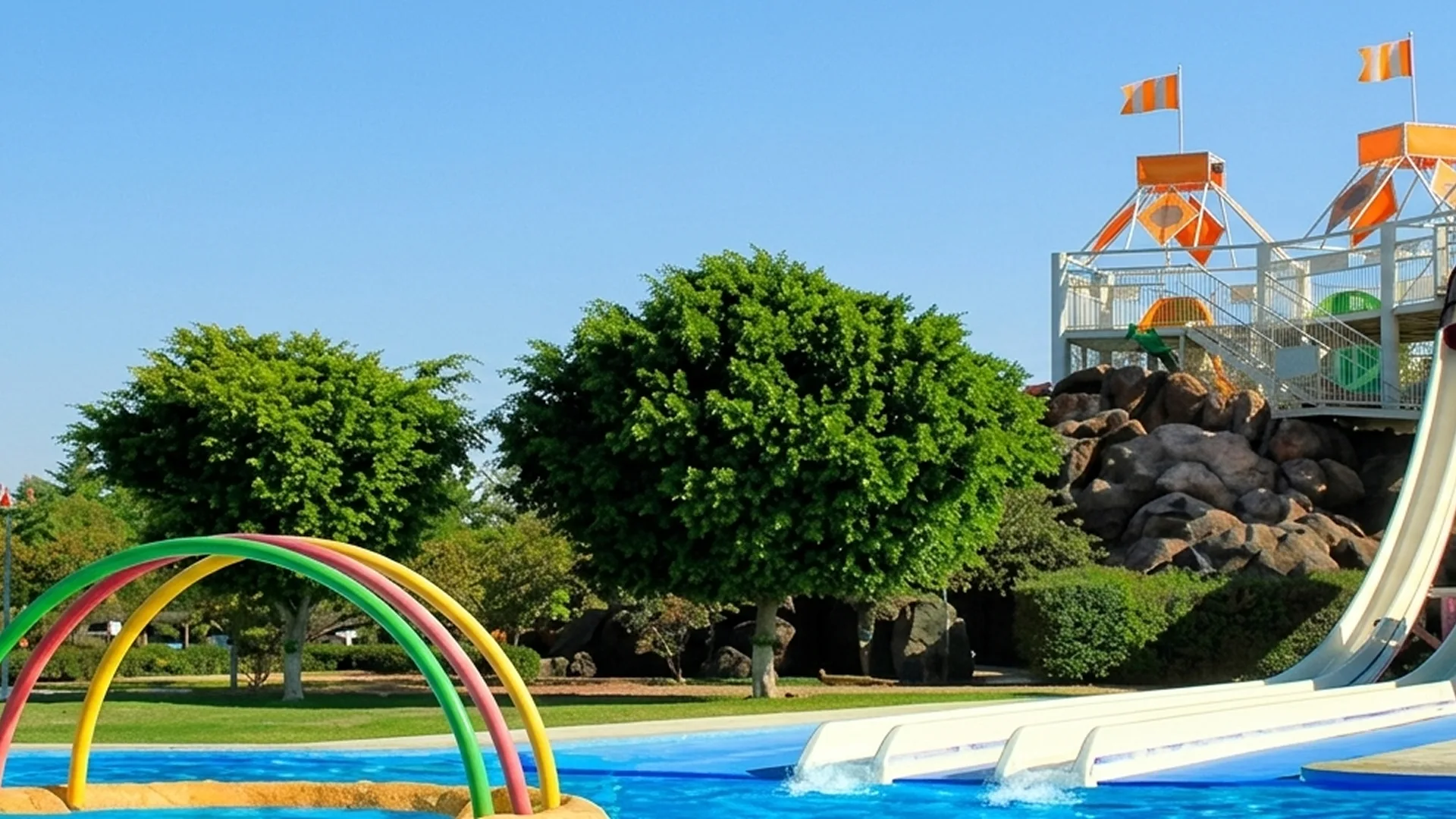 Torre de Toboganes - Parque Acuático Villa Gasca